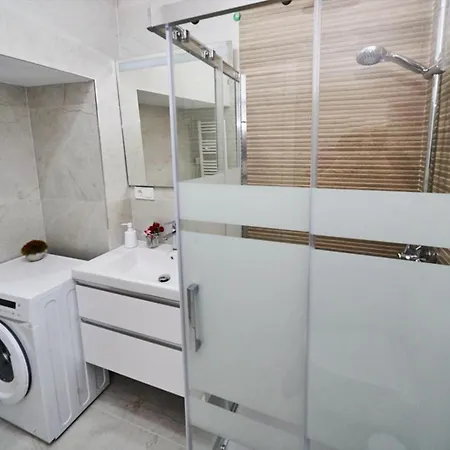 1041 Moderno Centrico